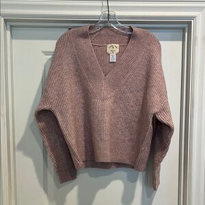 Electric & Rose Dusty Pink V-Neck Sweater